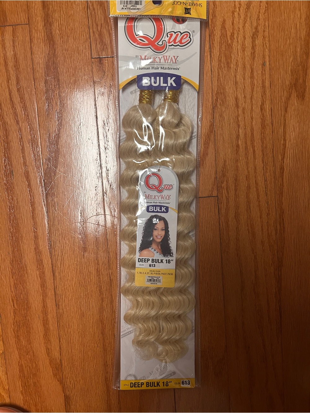 Que Milky Way Deep Bulk 18" Hair Extension - Blonde (613)